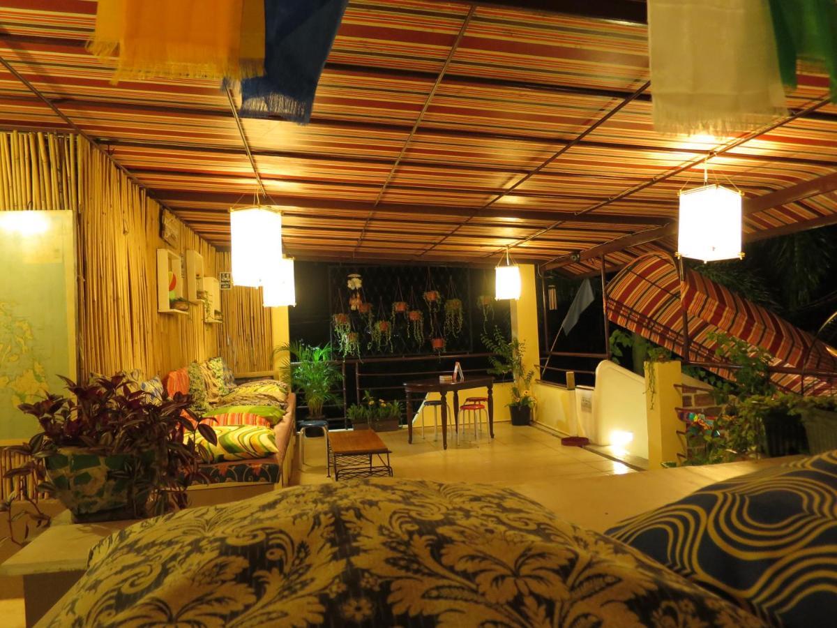 Gabby'S Bed & Breakfast Dumaguete City Exterior foto